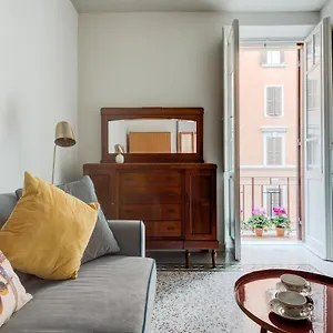 Casa Satrico Roma